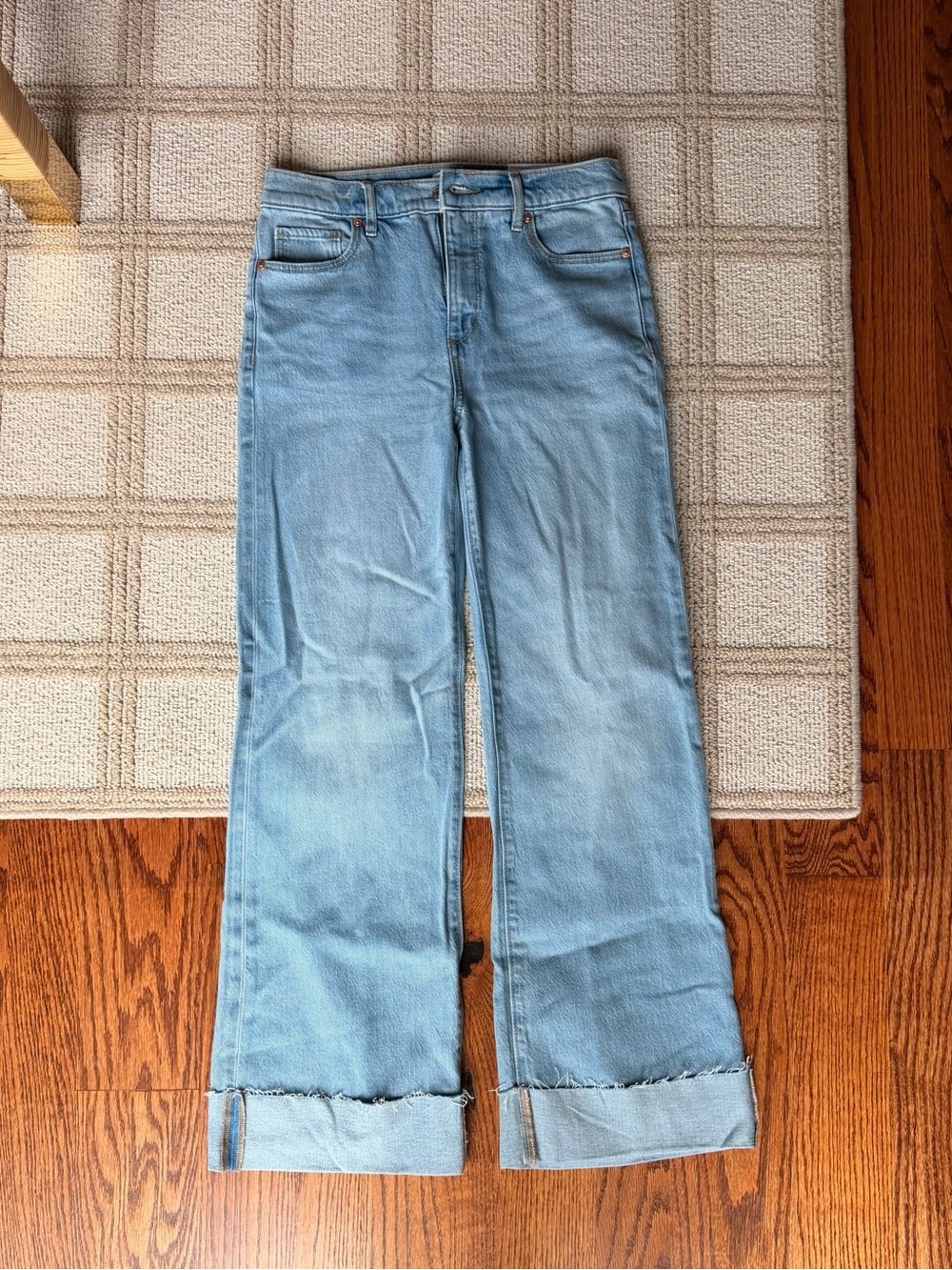 NWT LOFT “The Wide Leg” Light Blue Wide-Leg Jeans with Cuffed Hem